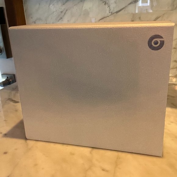 Beats by Dre Studio Pro Wireless Noise Cancelling Over the Ear Headphones Black - Picture 2 of 4